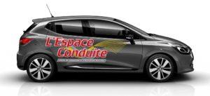 voiture espace conduite